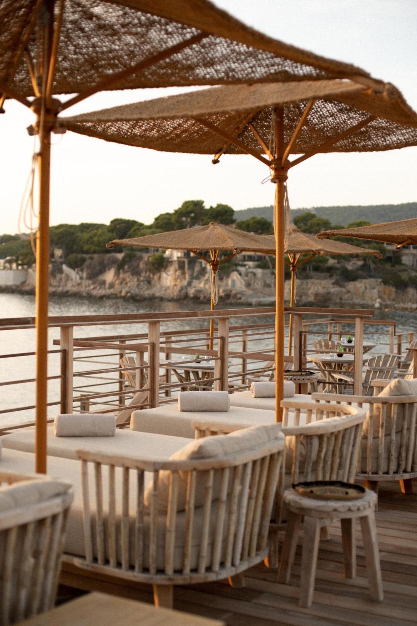 Hotel Plein Large Bandol Ngoại thất bức ảnh