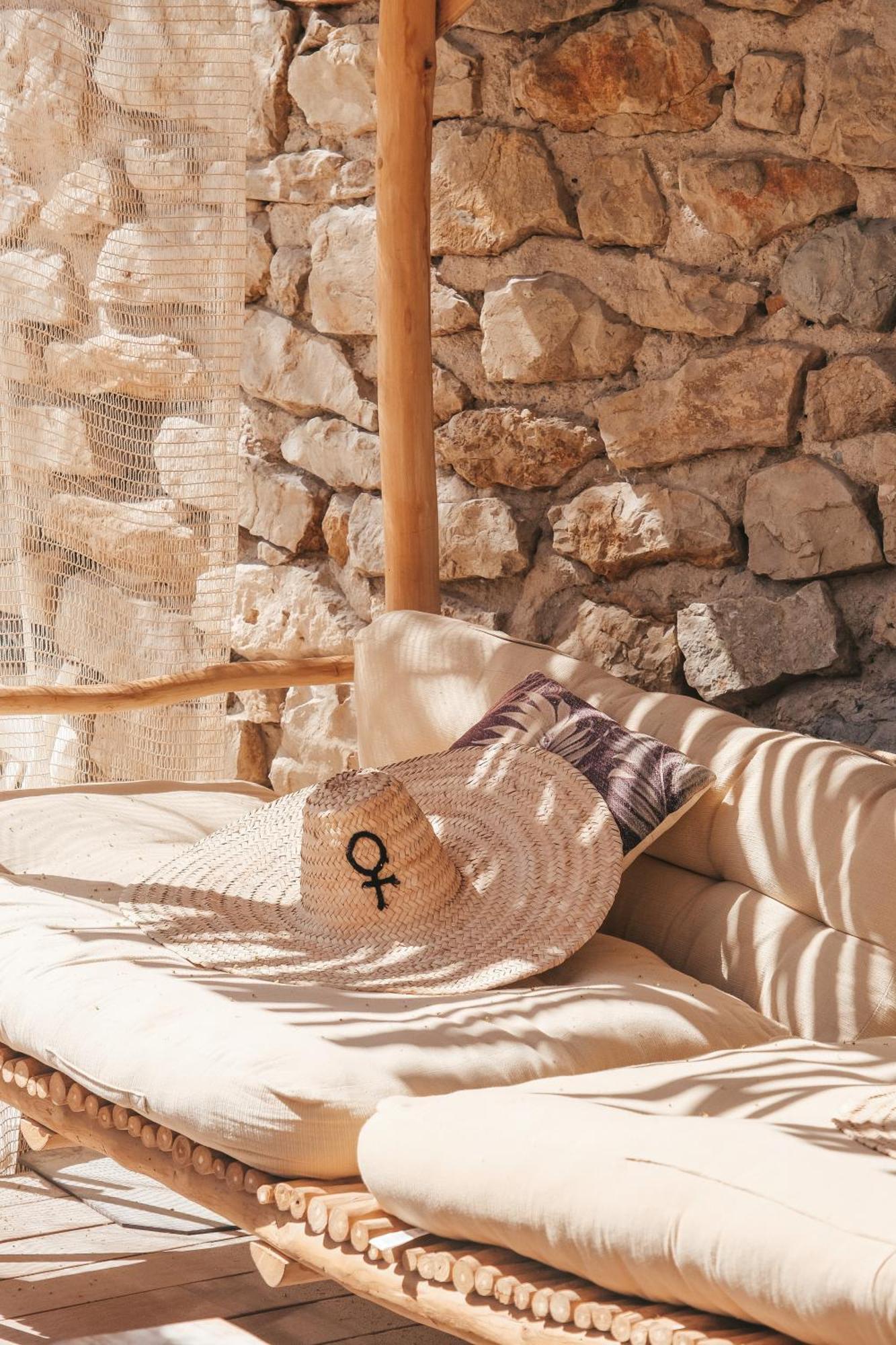 Hotel Plein Large Bandol Ngoại thất bức ảnh