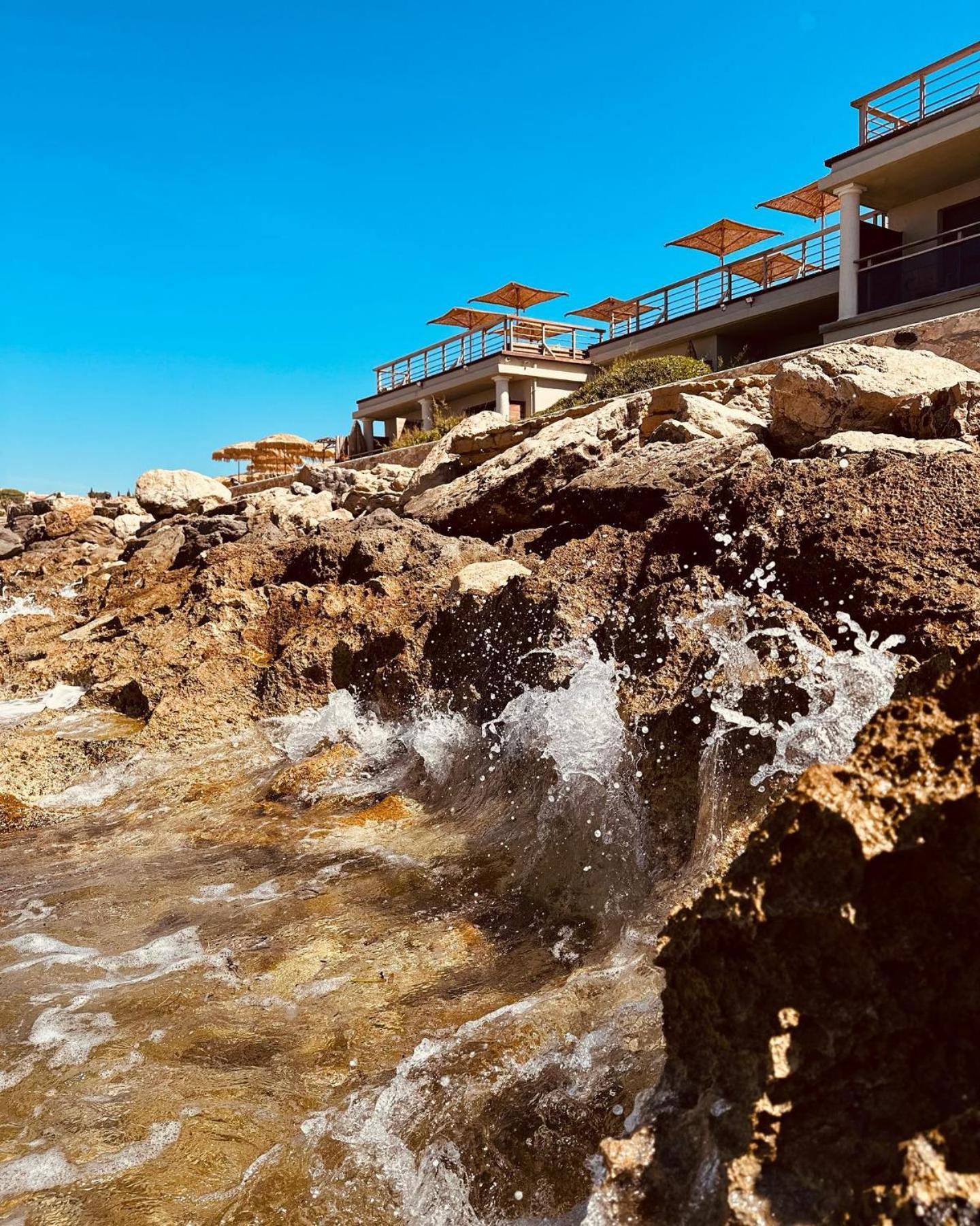 Hotel Plein Large Bandol Ngoại thất bức ảnh