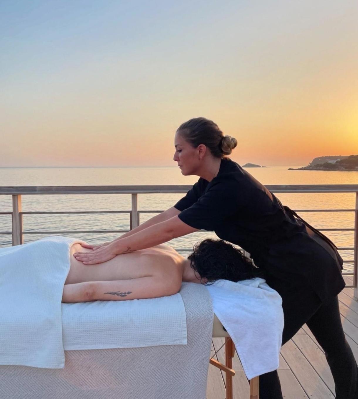 Hotel Plein Large Bandol Ngoại thất bức ảnh